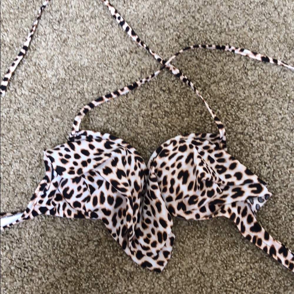 Bathing suit top